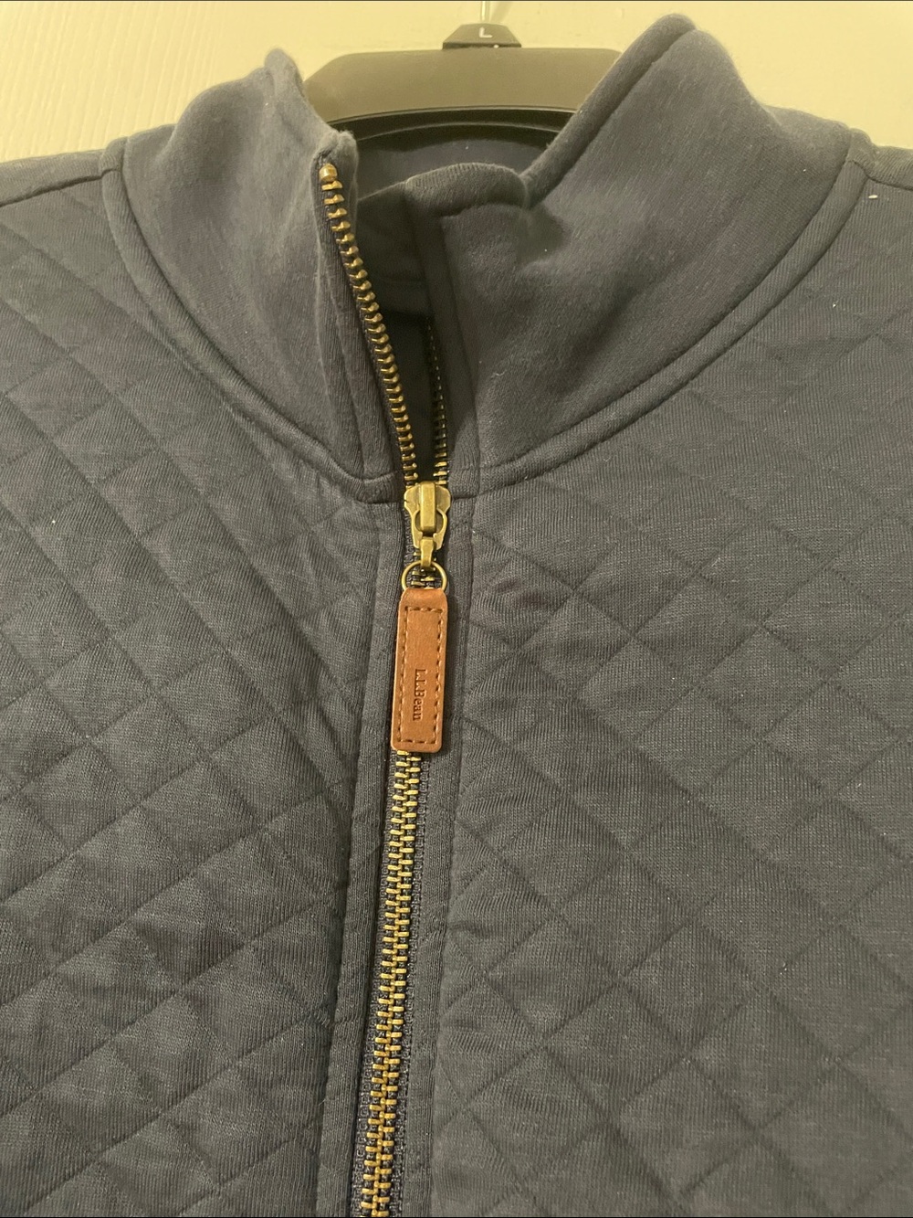 L.L. Bean Navy Blue Quilted Full Zip Sweatshirt w/quilted detail